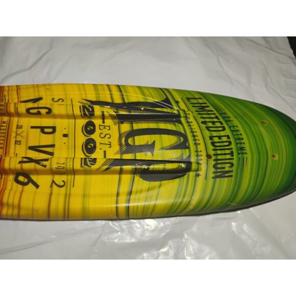 MADD Gear Limited Edition Skateboard Only Approx. 22" - Picture 5 of 8